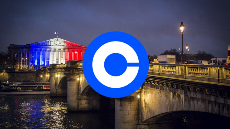 Coinbase logo and the French Parliament building in the country flag's colors